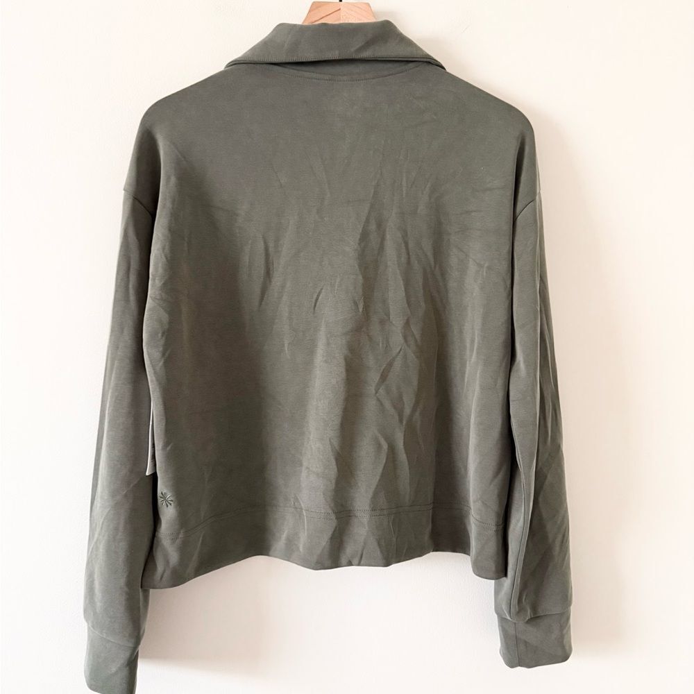 NWT Athleta Forest Seasoft Quarter Zip Pullover in Washed Green Size M - Picture 6 of 7